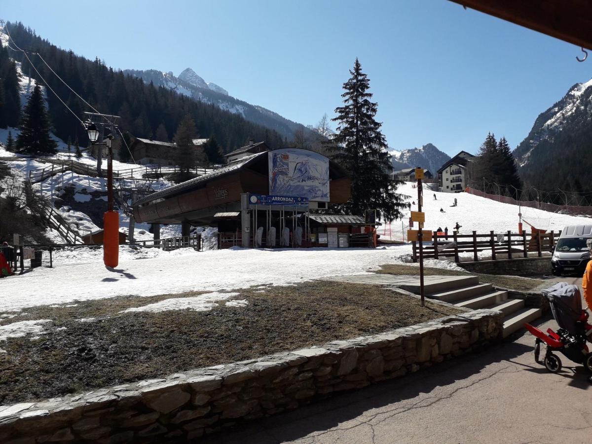 Magnifique Studio Au Pied Du Telecabine D'Arrondaz Et Des Pistes De Ski Modane Exterior photo